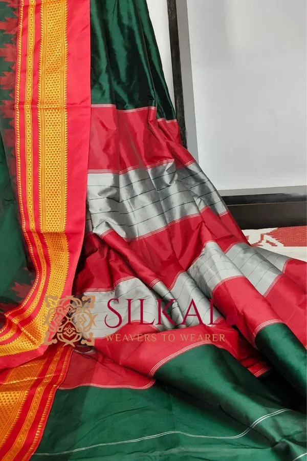 Ilkal_Poly_Cotton_Temple_Gadwal_Plain_Saree_SKL3025