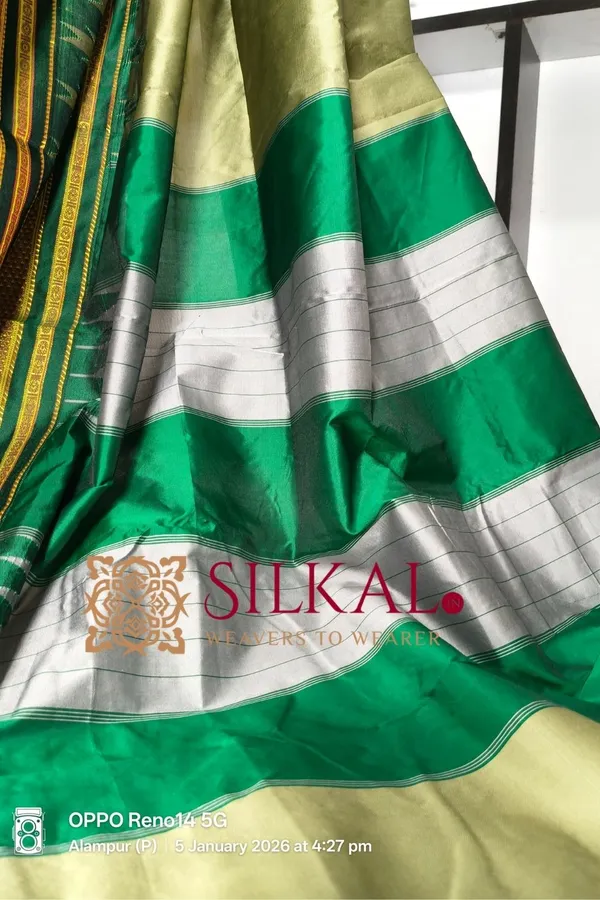 Ilkal_Poly_Cotton_Temple_Gadwal_Plain_Saree_SKL3030