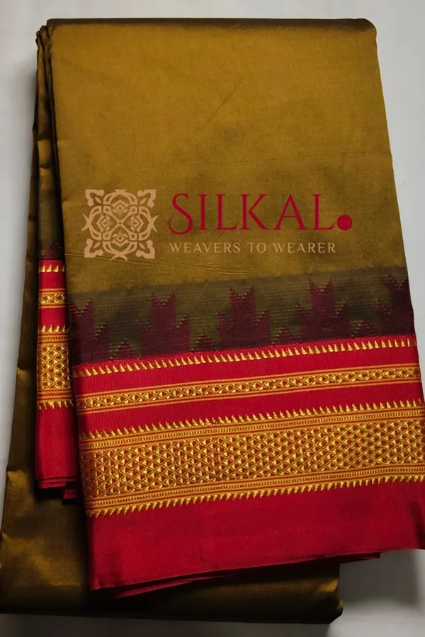 Ilkal_Poly_Cotton_Temple_Gadwal_Plain_Saree_SKL3037