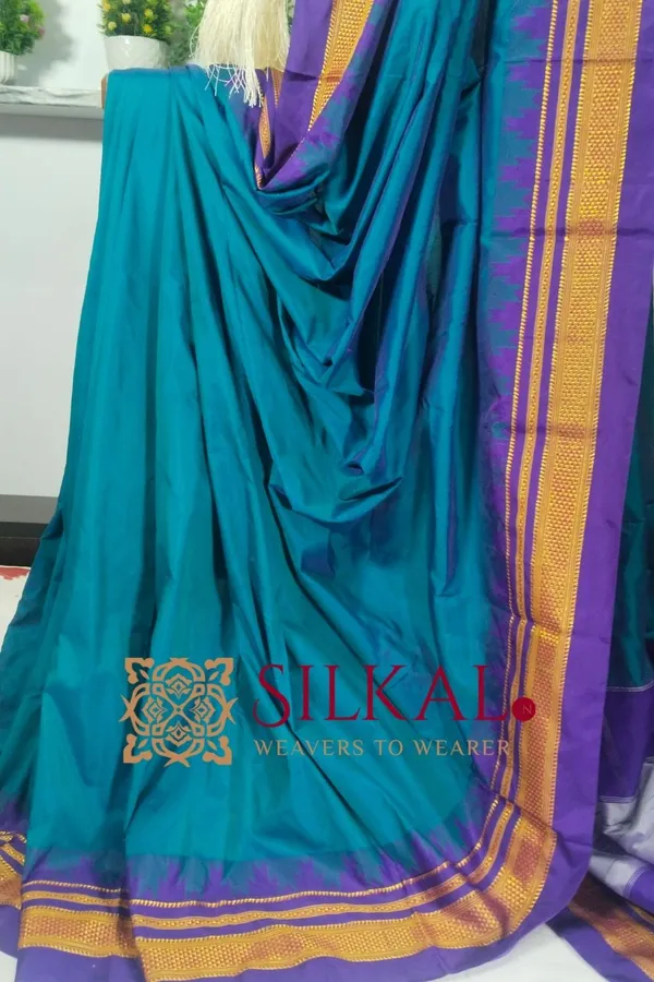 Ilkal_Poly_Cotton_Temple_Gadwal_Plain_Saree_SKL3039