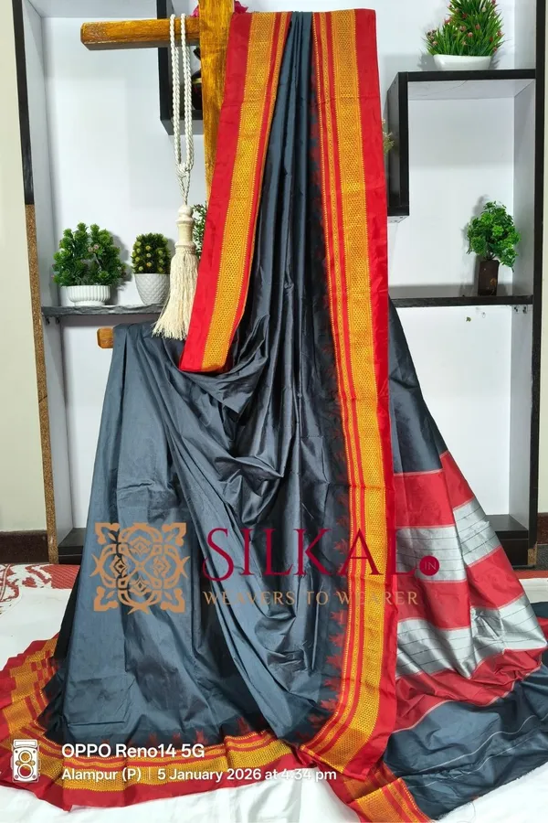 Ilkal_Poly_Cotton_Temple_Gadwal_Plain_Saree_SKL_3035