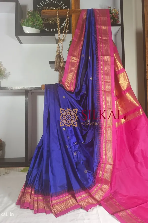 Ilkal_Pure_Silk_Butta_Saree_–_A_Royal_Handloom_Classic_Saree_Code-_SKL1772