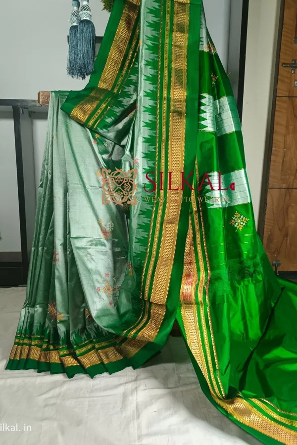 Ilkal_Pure_Silk_Kasuti_Saree_Saree_Code-_SKL1236