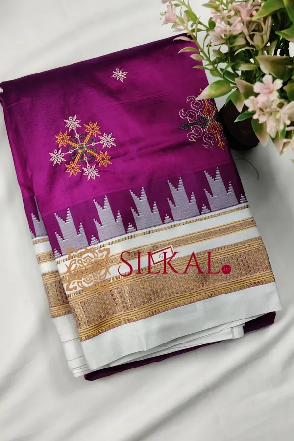 Ilkal_Pure_Silk_Kasuti_Saree_SKL03702