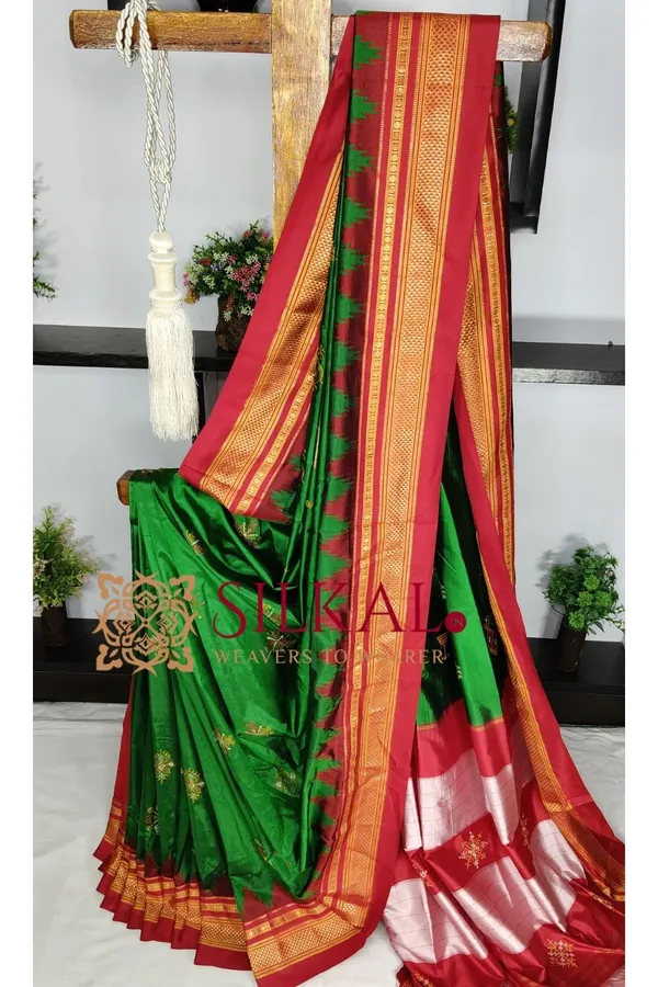 Ilkal_Pure_Silk_Kasuti_Saree_SKL03788