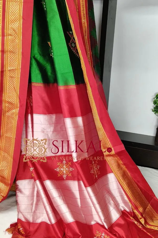 Ilkal_Pure_Silk_Kasuti_Saree_SKL03788