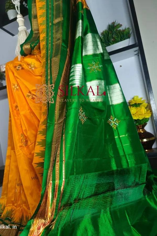 Ilkal_Pure_Silk_Kasuti_Saree_Code-_SKL1301