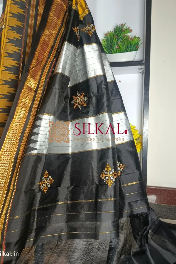 Ilkal_Pure_Silk_Kasuti_Saree_Saree_Code-_SKL1754