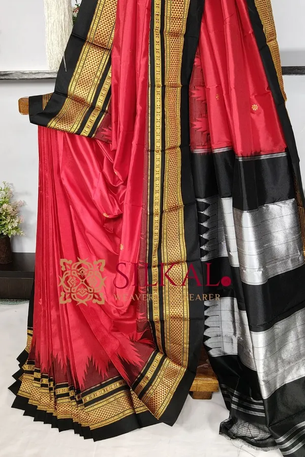 Ilkal_Pure_Silk_Temple_Plain_Saree_SKL03785