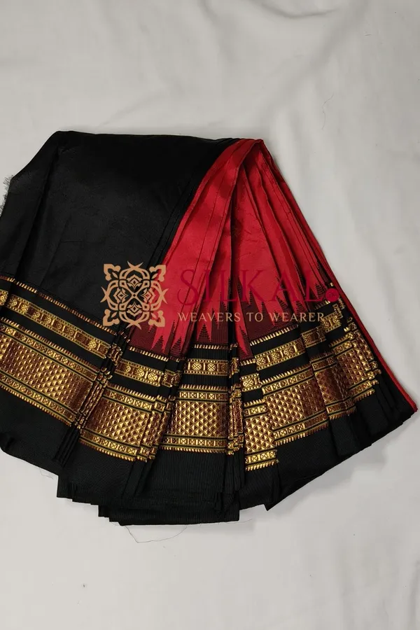 Ilkal_Pure_Silk_Temple_Plain_Saree_SKL03785