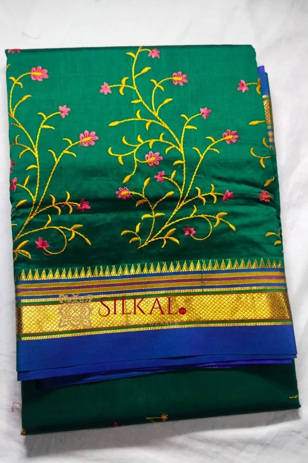 Ilkal_Semi_Silk_With_Kasuti_Saree_Saree_Code-_SKL1824