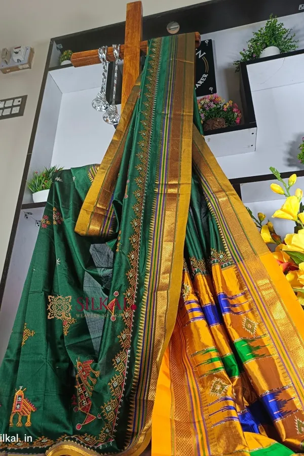 Ilkal_Semi_Silk_With_Kasuti_Saree_Saree_Code-_SKL1851