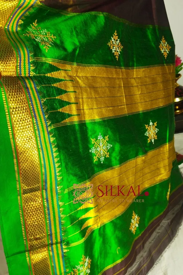 Ilkal_Semi_Silk_With_Kasuti_Saree_Saree_Code-_SKL1826