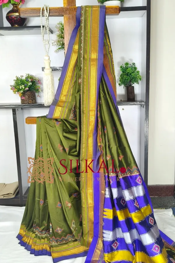 Ilkal_Semi_Silk_With_Kasuti_Saree_SKL03577