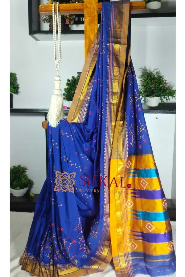 Ilkal_Semi_Silk_With_Kasuti_Saree_Code-_SKL1822