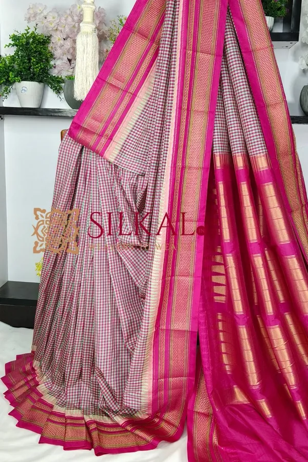 Ilkal_Small_Check_Cotton_Silk_Saree_SKL004015