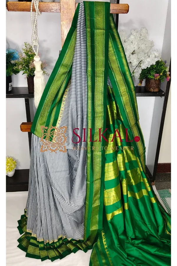 Ilkal_Small_Check_Cotton_Silk_Saree_SKL03989