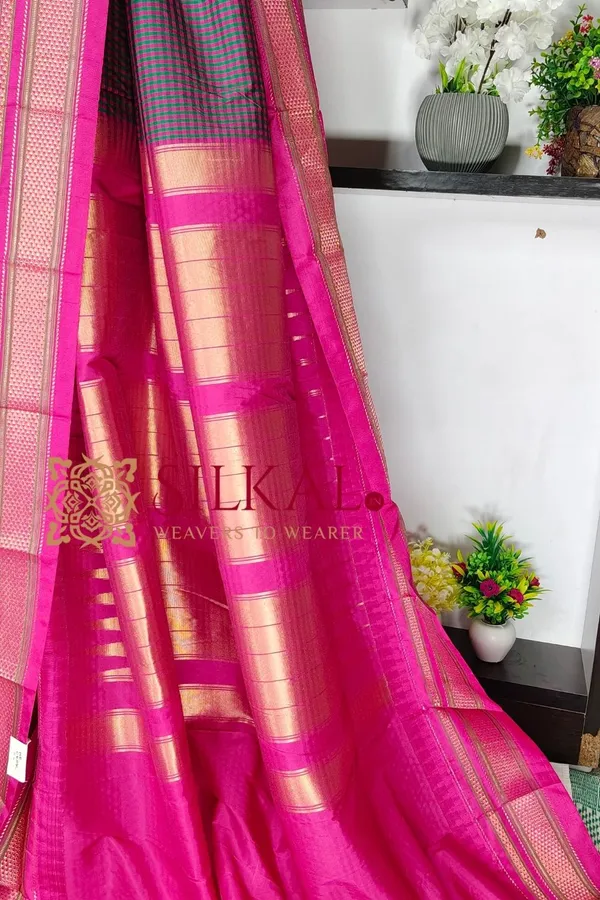 Ilkal_Small_Check_Cotton_Silk_Saree_SKL03999