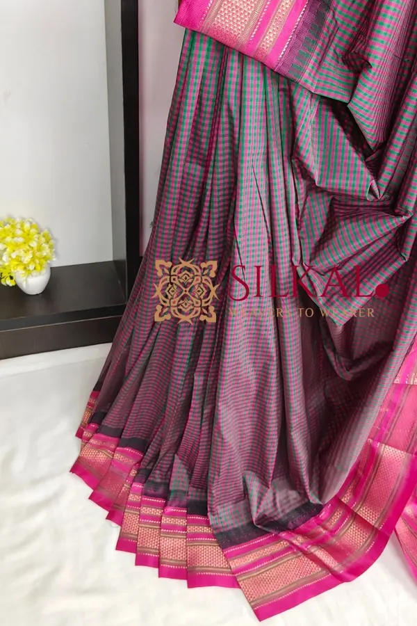 Ilkal_Small_Check_Cotton_Silk_Saree_SKL03999