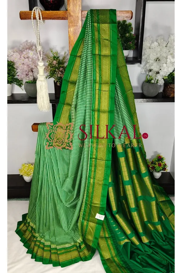 Ilkal_Small_Check_Cotton_Silk_Saree_SKL04001
