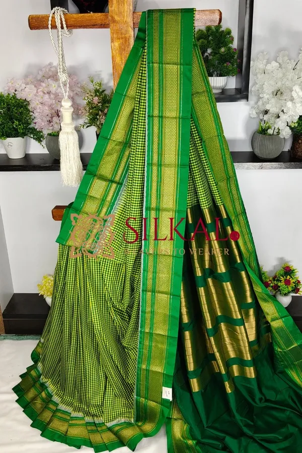 Ilkal_Small_Check_Cotton_Silk_Saree_SKL04002