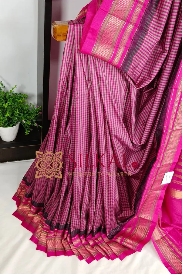 Ilkal_Small_Check_Cotton_Silk_Saree_SKL04004