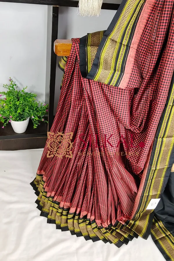 Ilkal_Small_Check_Cotton_Silk_Saree_SKL04006