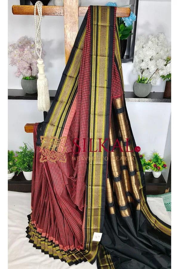 Ilkal_Small_Check_Cotton_Silk_Saree_SKL04006