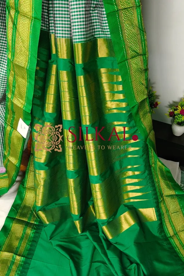 Ilkal_Small_Check_Cotton_Silk_Saree_SKL04008
