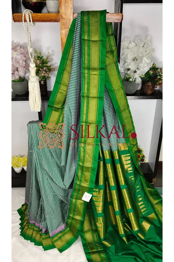 Ilkal_Small_Check_Cotton_Silk_Saree_SKL04008