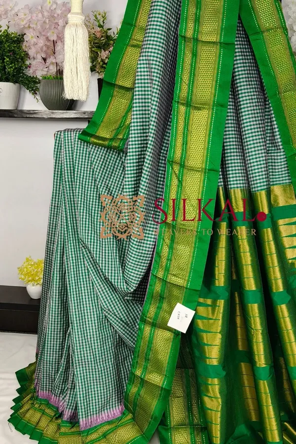 Ilkal_Small_Check_Cotton_Silk_Saree_SKL04008