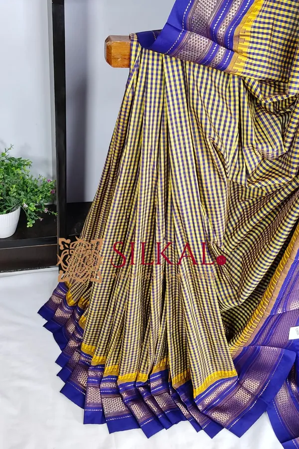 Ilkal_Small_Check_Cotton_Silk_Saree_SKL04014