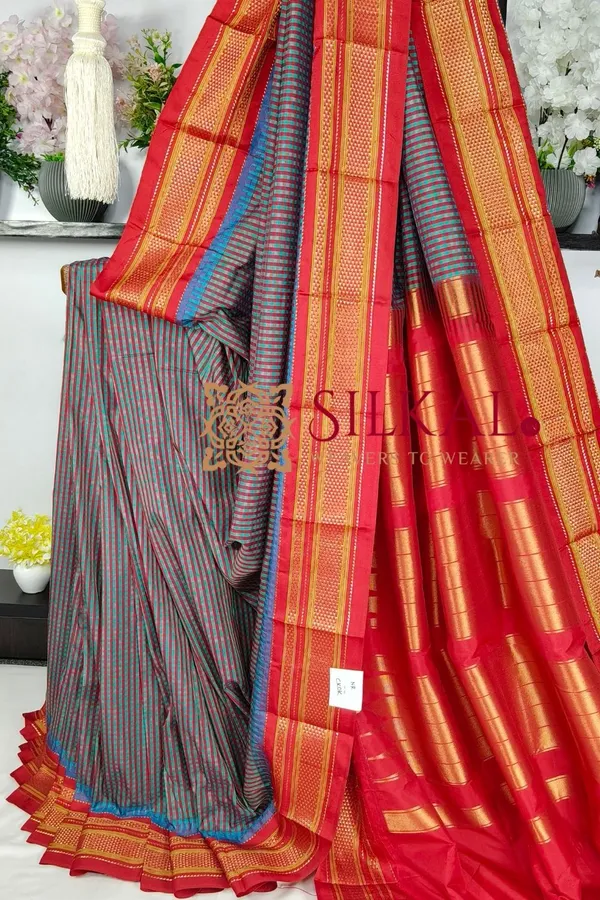Ilkal_Small_Check_Cotton_Silk_Saree_SKL04019