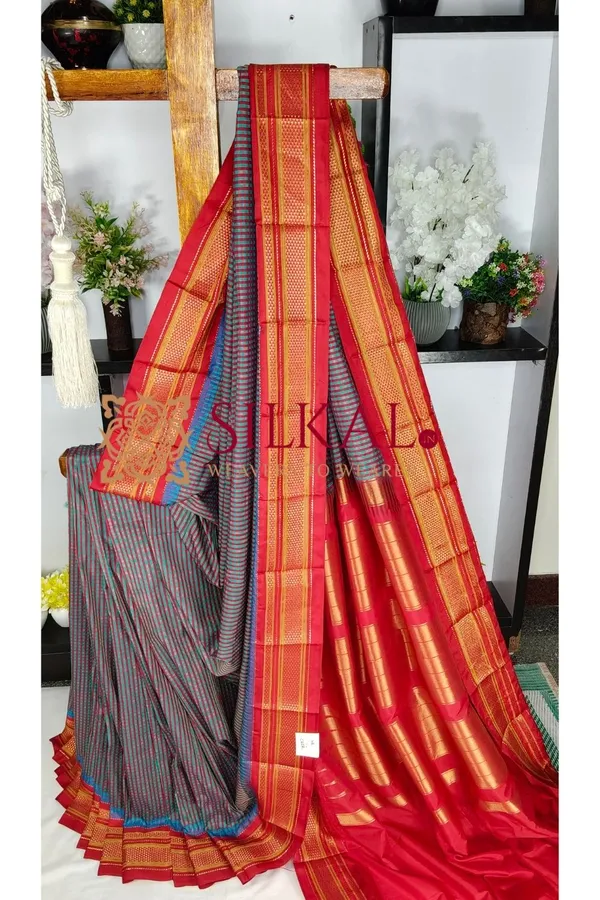 Ilkal_Small_Check_Cotton_Silk_Saree_SKL04019