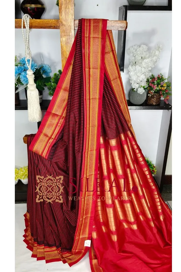 Ilkal_Small_Check_Cotton_Silk_Saree_SKL04029