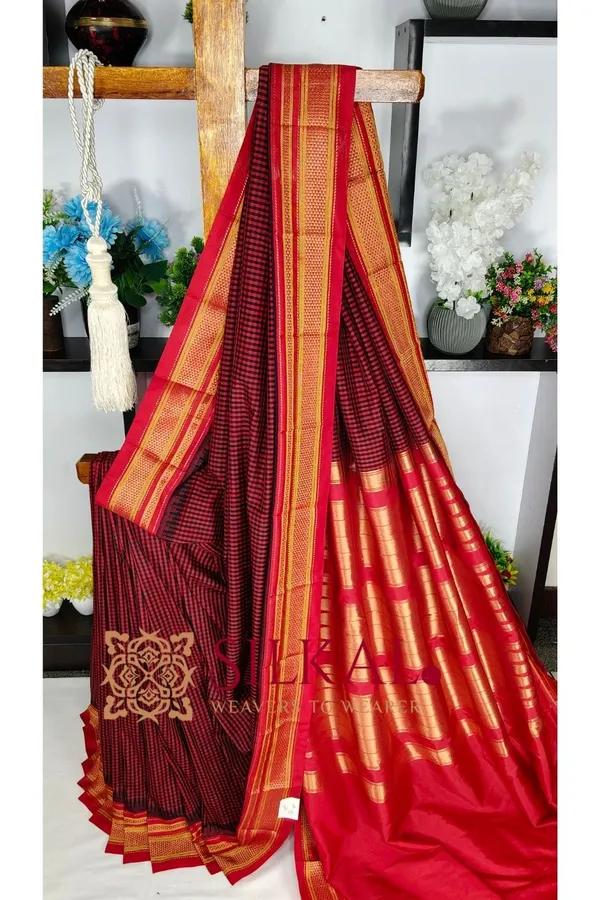 Ilkal_Small_Check_Cotton_Silk_Saree_SKL04029