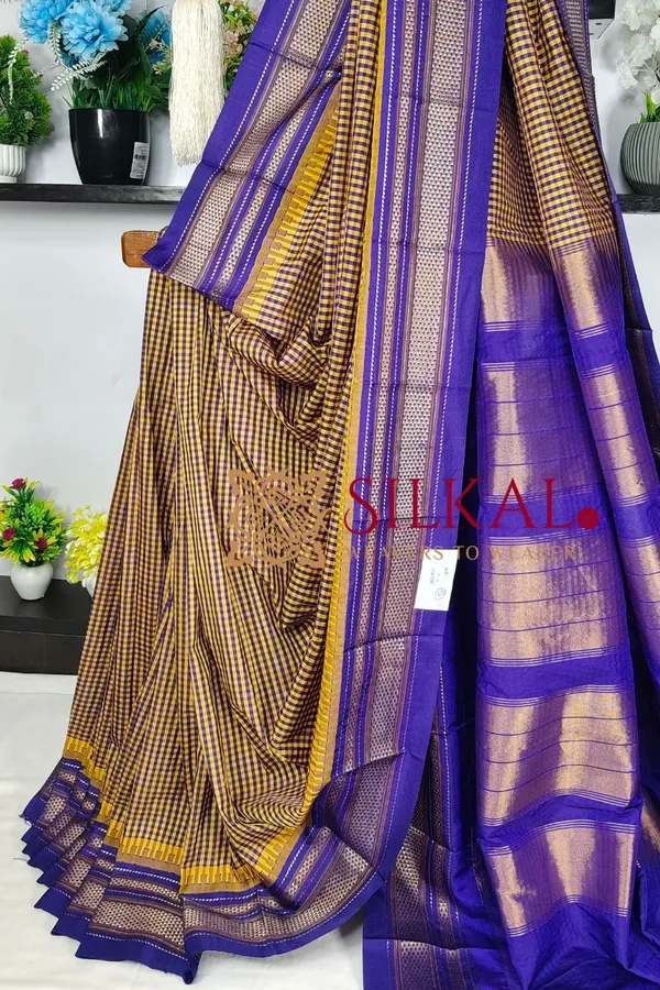 Ilkal_Small_Check_Cotton_Silk_Saree_SKL04030