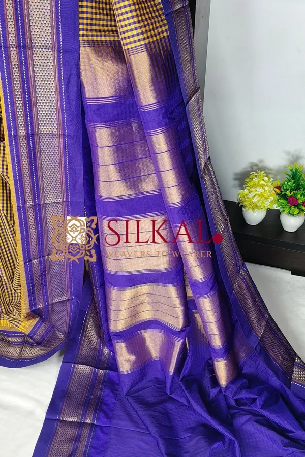 Ilkal_Small_Check_Cotton_Silk_Saree_SKL04030
