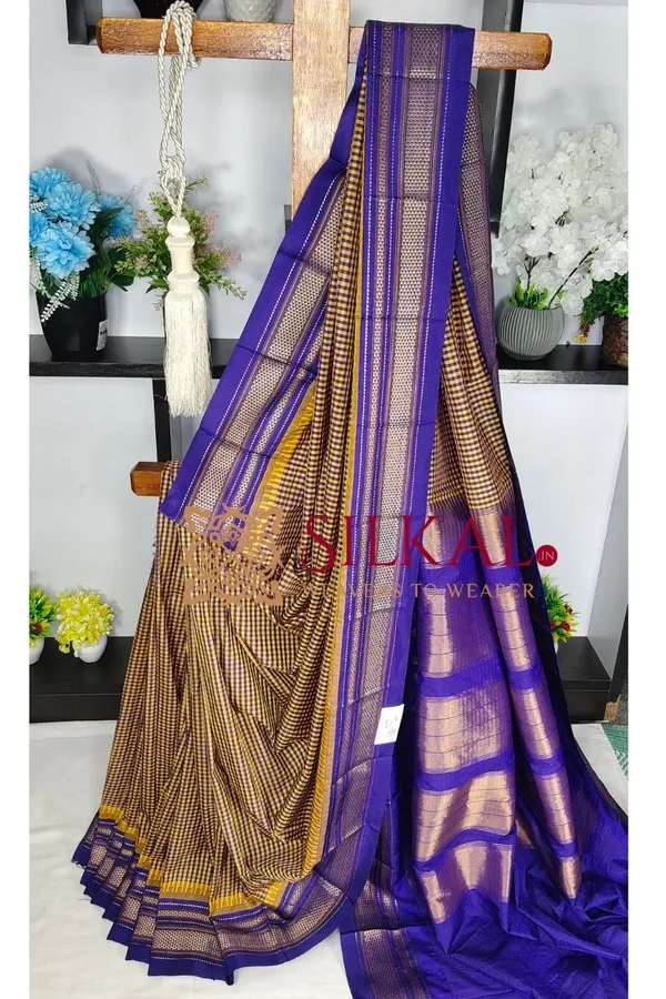Ilkal_Small_Check_Cotton_Silk_Saree_SKL04030