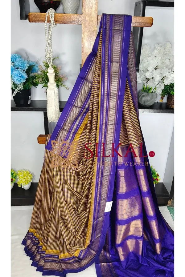 Ilkal_Small_Check_Cotton_Silk_Saree_SKL04030