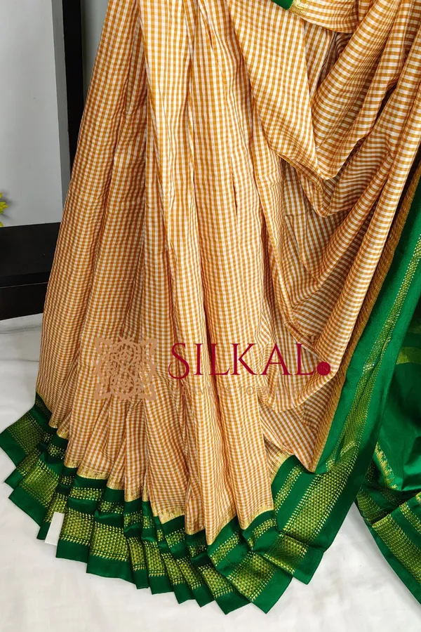 Ilkal_Small_Check_Cotton_Silk_Saree_SKL04031