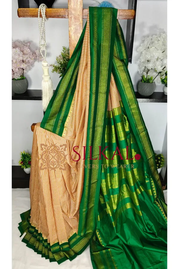 Ilkal_Small_Check_Cotton_Silk_Saree_SKL04031