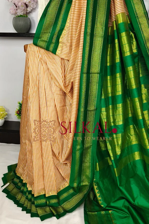 Ilkal_Small_Check_Cotton_Silk_Saree_SKL04031