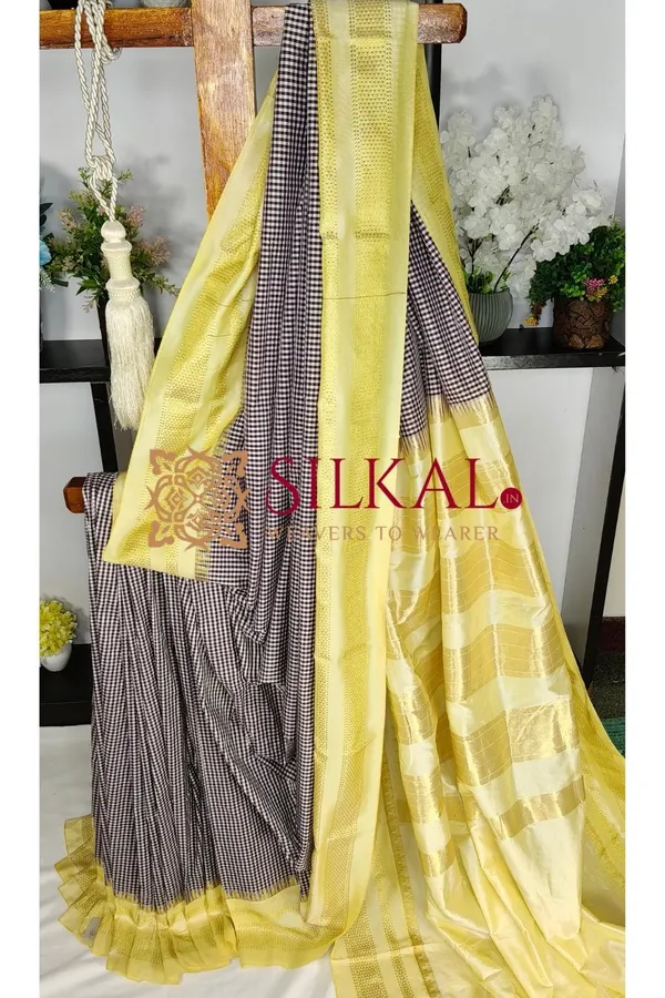Ilkal_Small_Check_Cotton_Silk_Saree_SKL04039