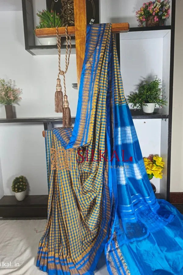 Ilkal_Small_Check_Cotton_Silk_Saree_Saree_Code-_SKL1760