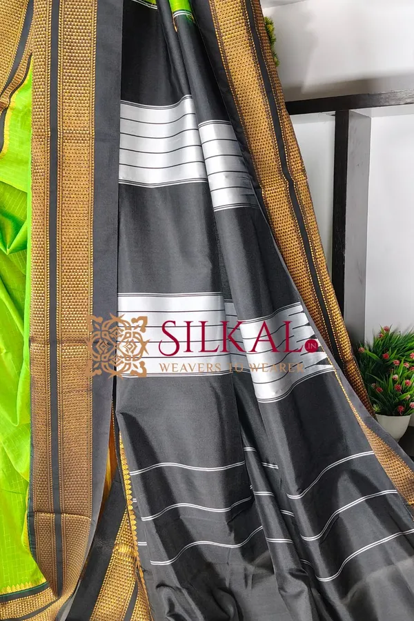 Ilkal_Special_Chandrunga_Cotton_Silk_Saree_SKL04113SP