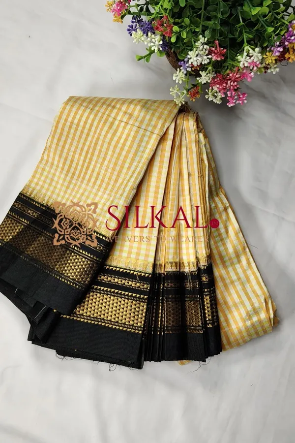 Ilkal_Strip__Pure_Silk_Saree_SKL03735