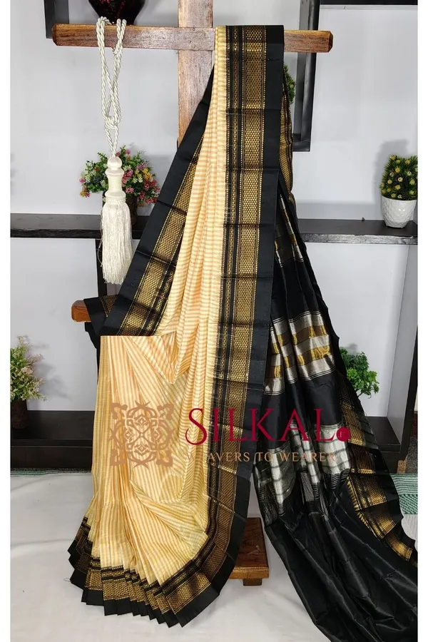 Ilkal_Strip__Pure_Silk_Saree_SKL03735