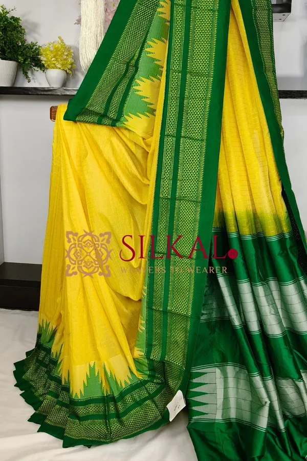 Ilkal_Temple_Chadaruga_Cotton_Silk_Saree_SKL03848