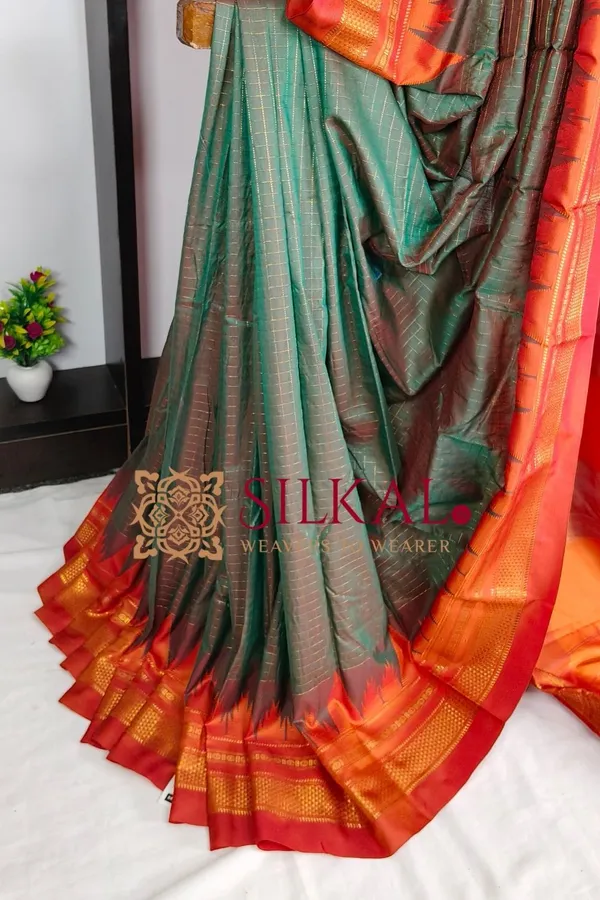 Ilkal_Temple_Chadaruga_Cotton_Silk_Saree_SKL03855